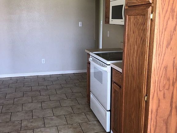 4th image of 4527 Marlboro Dr #4525