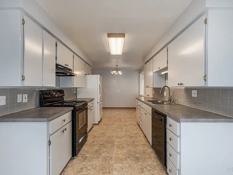 52371 SW 1st St — Photo 5