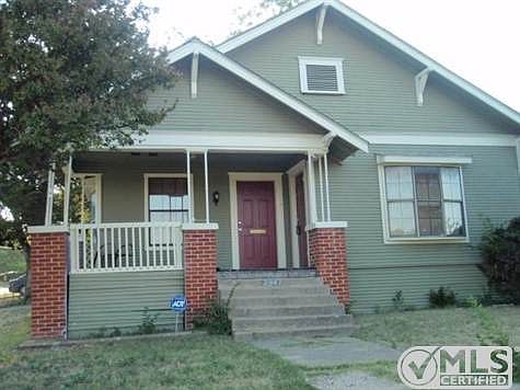 1st image of 2847 S Ewing Ave