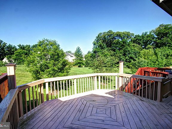 4th image of 2474 Ivy Landing Way
