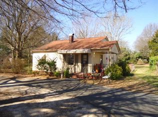 201 Blalock Rd, Boiling Springs, SC 29316
