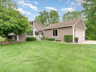 9930 N River Rd, Freeland, MI, 48623