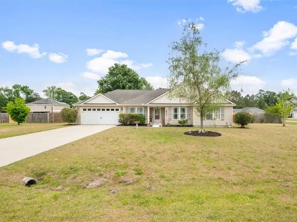 121 Brookfield Dr, Guyton, GA 31312