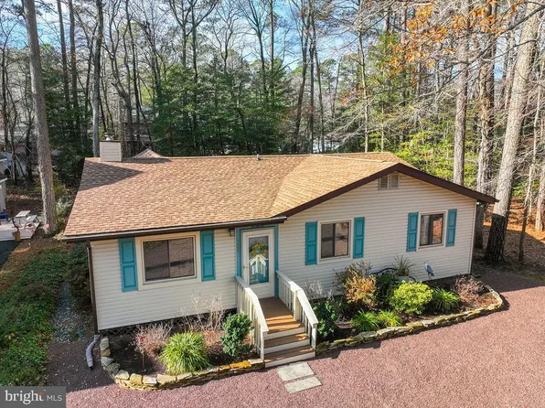 122 Windjammer Rd, Ocean Pines, MD 21811