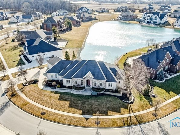 6535 Silver Lake Dr, Findlay, OH 45840