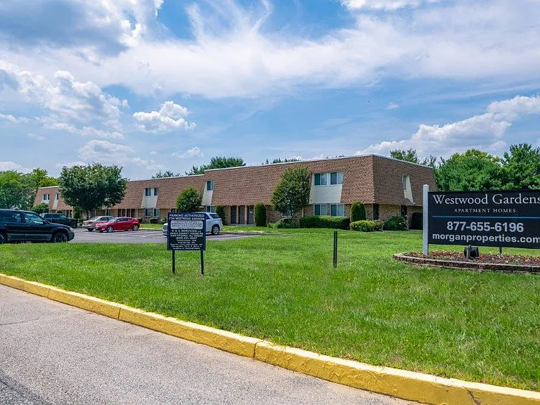 Westwood Gardens Apartment Homes — Photo 18