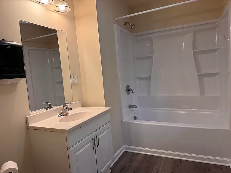 5 Meadow St #201 — Photo 6
