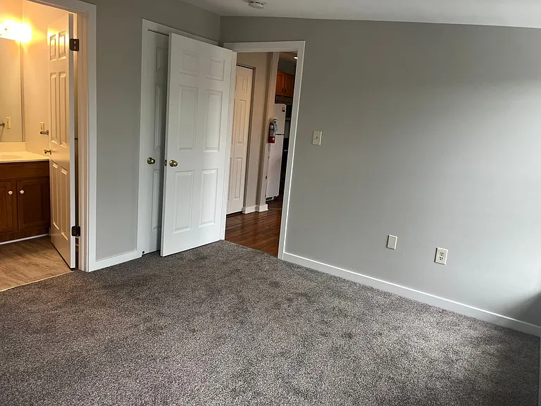 Welcome to Rosenwald Apartments - From Studios to 2 bedrooms Located in Downtown Lancaster! — Photo 23