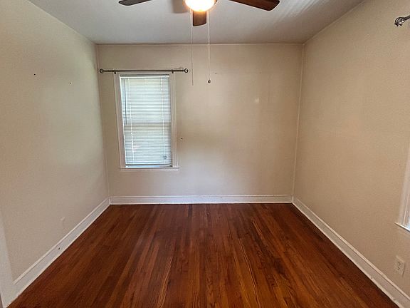 5th image of 105 Andrews St #1