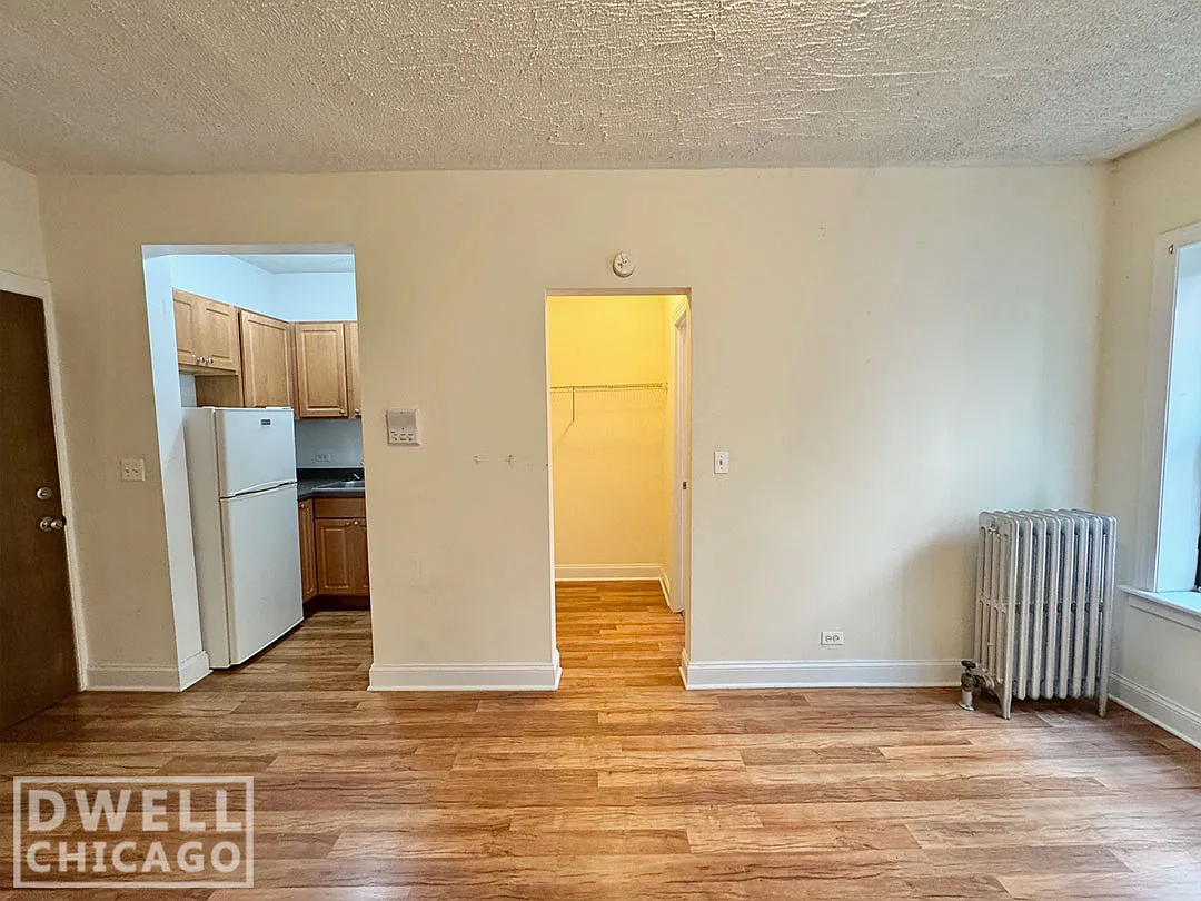 Studio, 375 sqft, $1,295 — Photo 4