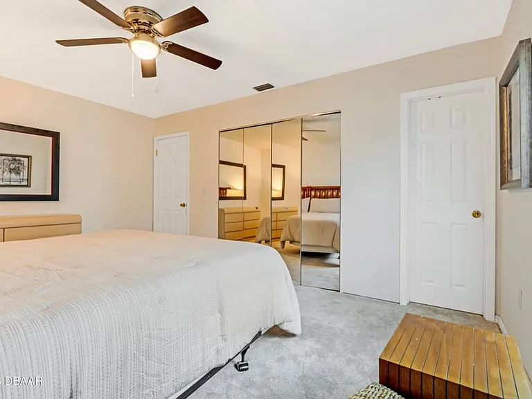 840 Center Ave #24 — Photo 13