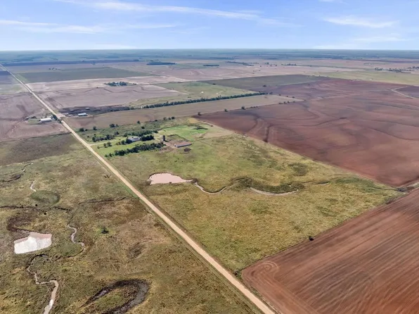 459 NE 90th Ave, Bluff City, KS 67049