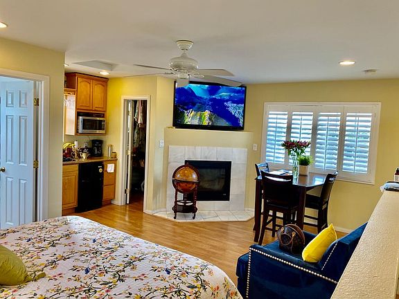 5th image of 1436 N La Tijera Blvd #A