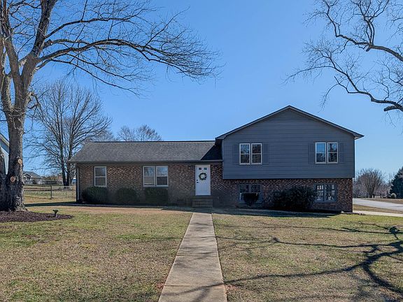 2nd image of 207 Old Salem Rd