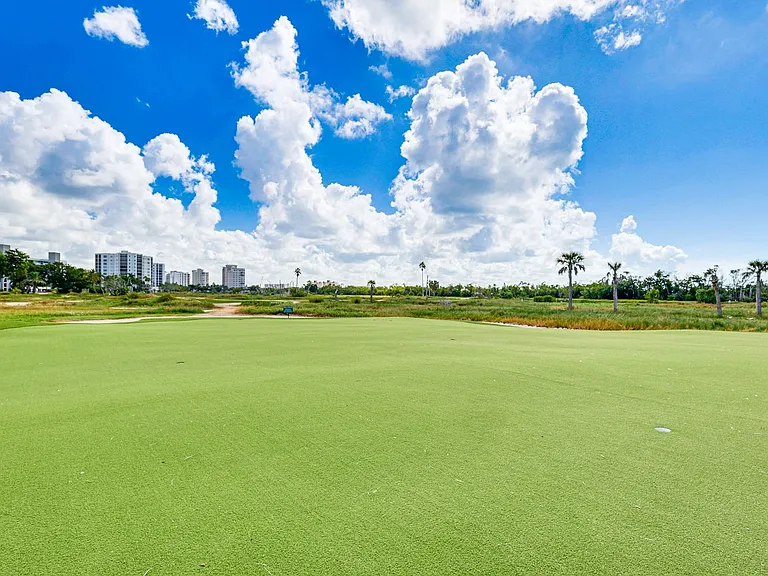 4263 Bay Beach Ln #3-ID1546219P — Photo 23