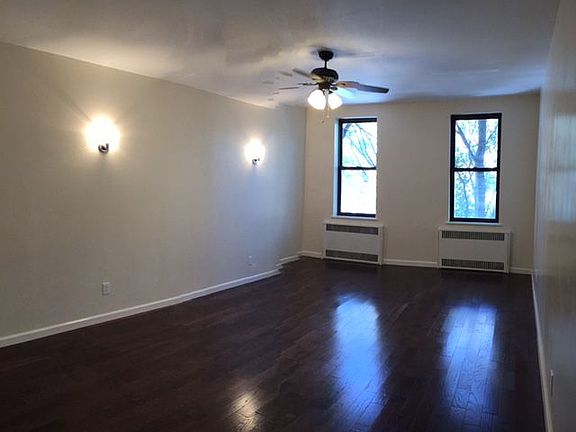 5th image of 2 Stoddard Pl APT 4C