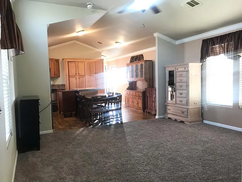 7100 Airline Rd — Photo 4