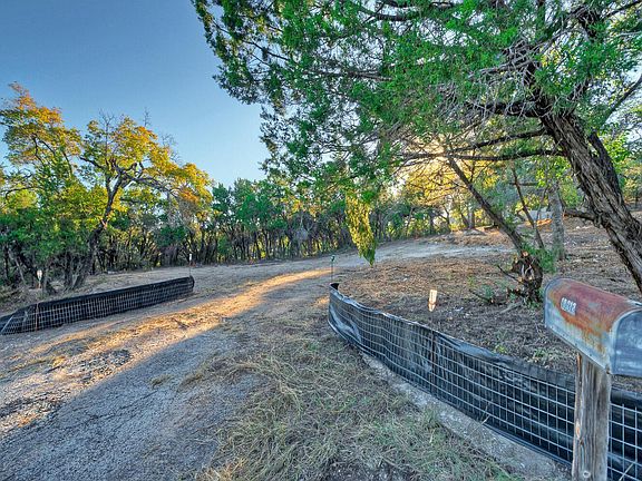 5th image of 18303 W Rim Dr