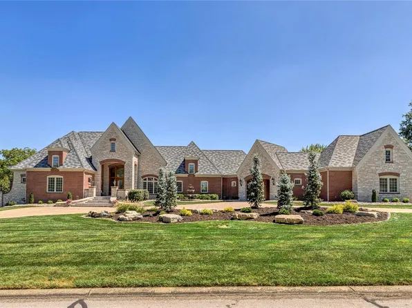 494 Rosslare Dr, Weldon Spring, MO 63304