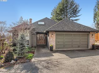 3575 SW Vista Dr, Portland, OR 97225