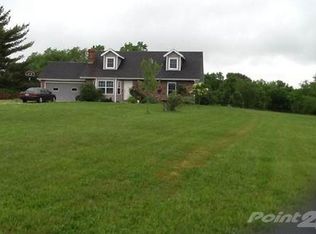 203 E Stonehill Rd, Ozark, MO 65721