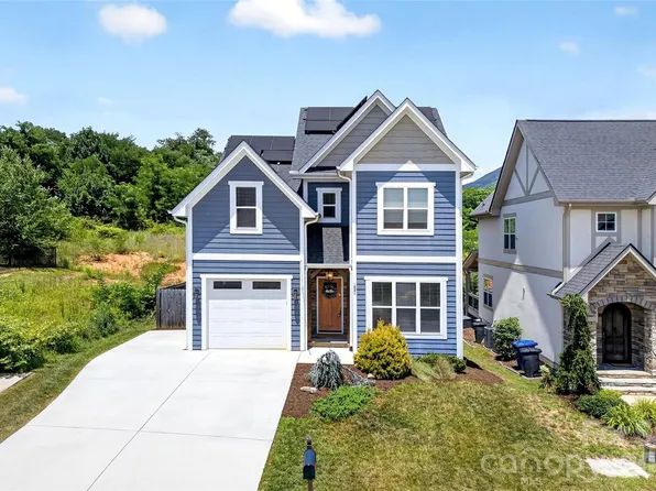 22 Tudor Way, Black Mountain, NC 28711