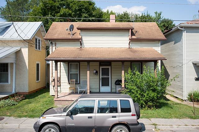2nd image of 347 Collicello St