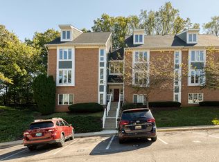 645 Oakland Hills Dr APT 1B, Arnold, MD 21012