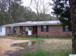 46 Godfrey Dr, Oneonta, AL 35121