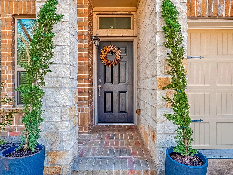 20127 Graphite Canyon Ct — Photo 4