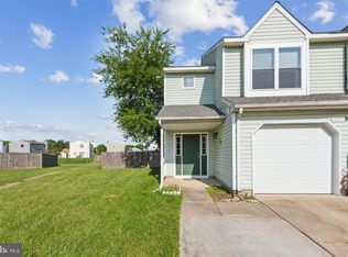 105 Auckland Dr, Newark, DE 19702