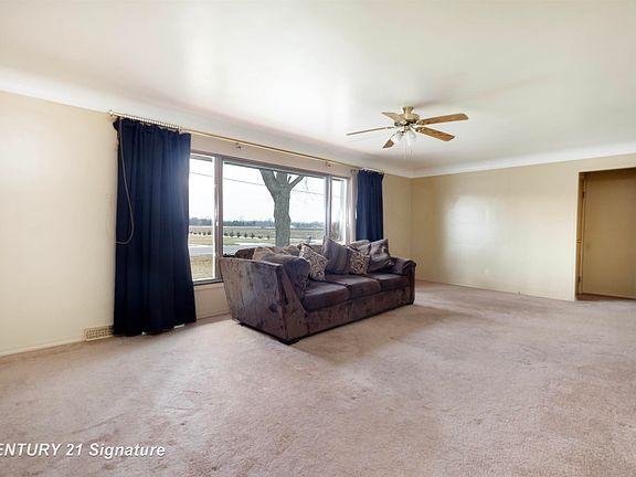 4th image of 6867 Three Mile Rd