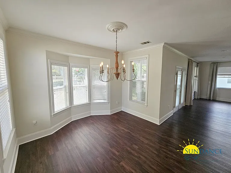 360 Tradewinds Dr — Photo 11