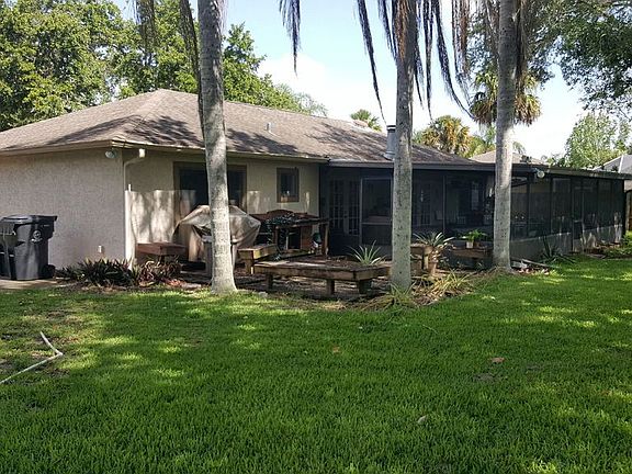 4th image of 2515 Dorothy Cir