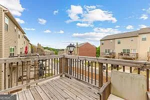 1006 Bayrose Cir — Photo 32