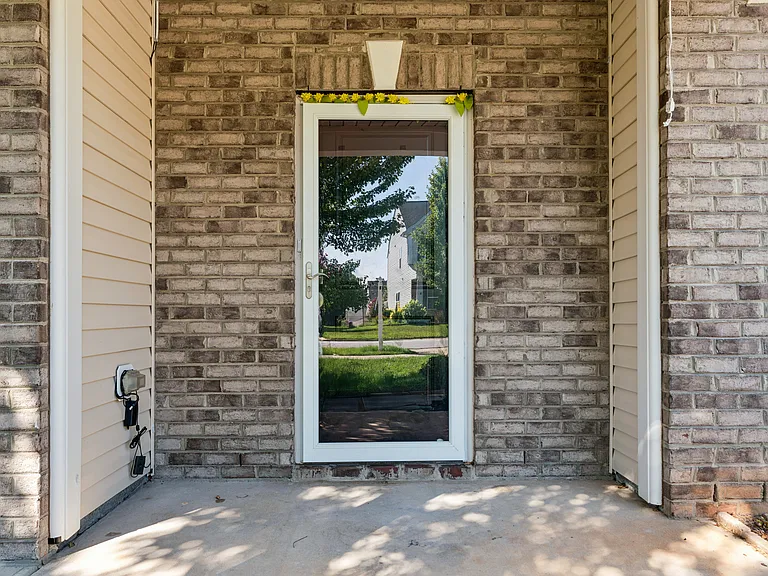 4442 Wedge Dr — Photo 3