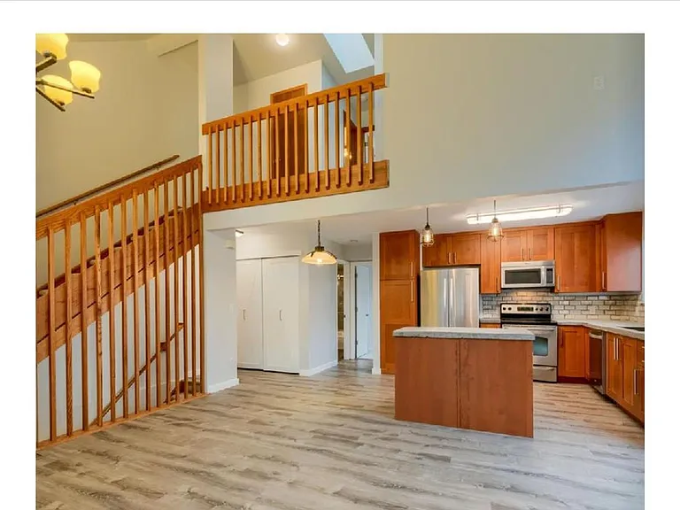 2929 Ross Dr #R72 — Photo 3