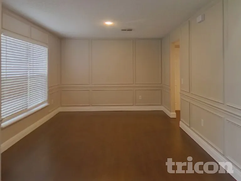 1730 Sunset Ridge Dr — Photo 4