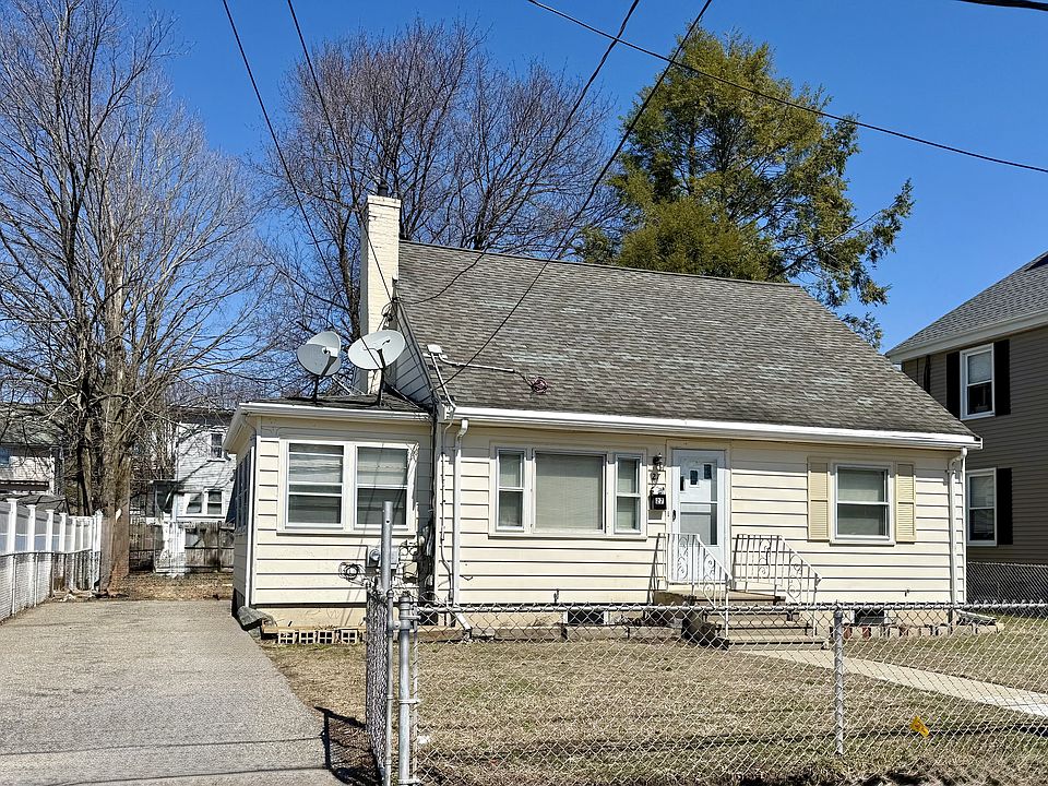 1st image of 27 Hartwell St