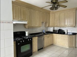 114 Beatrice St, Toronto, ON M6J 2T3, Toronto, ON M6J 2T3