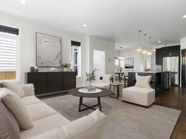 615 N 50th Ave SW, Calgary, AB T2S 1H6