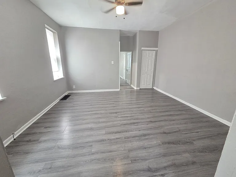 4127-4129 Virginia Ave St. Louis, MO 63118 — Photo 3
