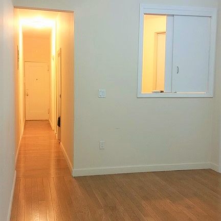 3rd image of 184 Prospect Park W APT 1LR