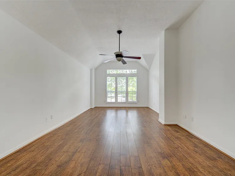 16464 Beewood Glen Dr — Photo 45