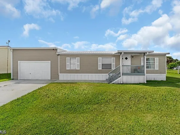 1537 Jerdik Dr, Moore Haven, FL 33471