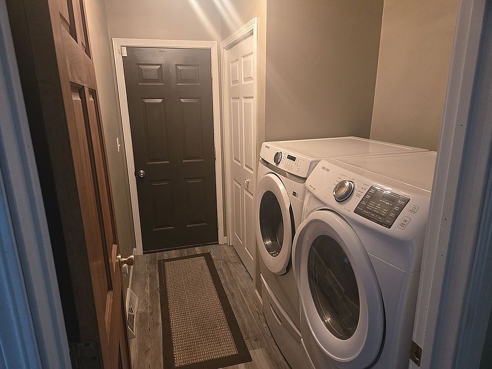 1st image of 706 Heritage Dr