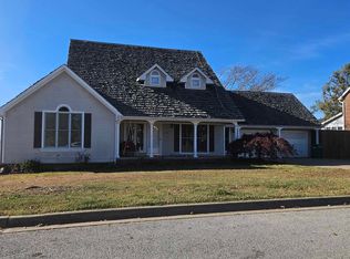 1606 S 28th Pl, Rogers, AR 72758