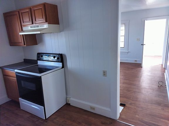 5th image of 5019 29th Ave S APT 1