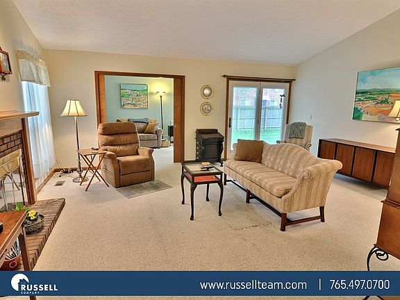 2nd image of 544 Westview Cir