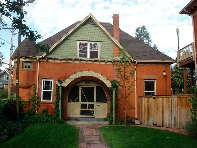 2 bed, 1700 sqft, $3,100 — Photo 2